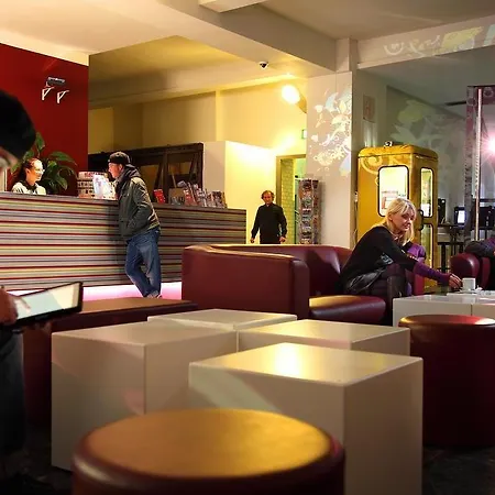 Industriepalast Ostello *