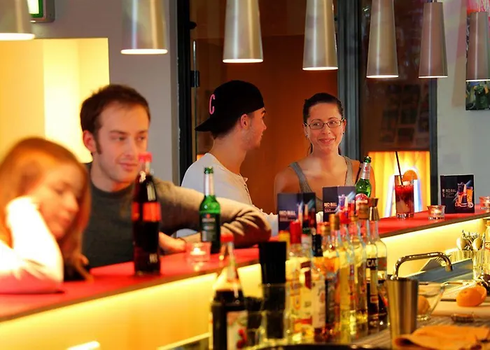 Industriepalast Hostal *